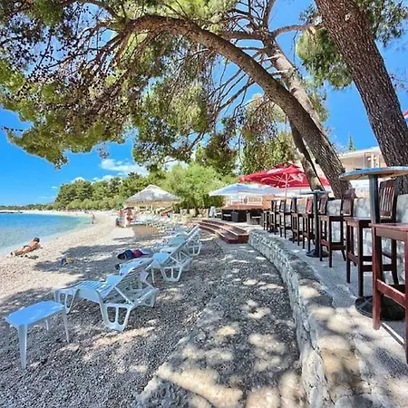 Apartment & Seaside