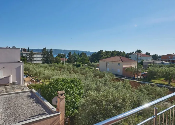 & Seaside דירה Kaštela