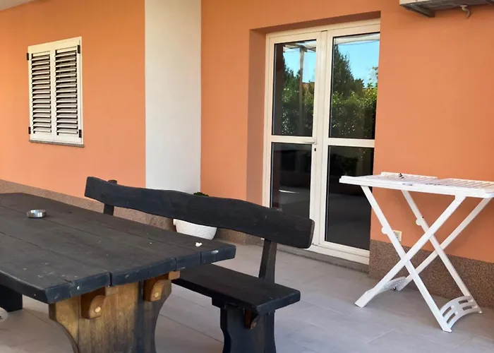 & Seaside * Kaštela